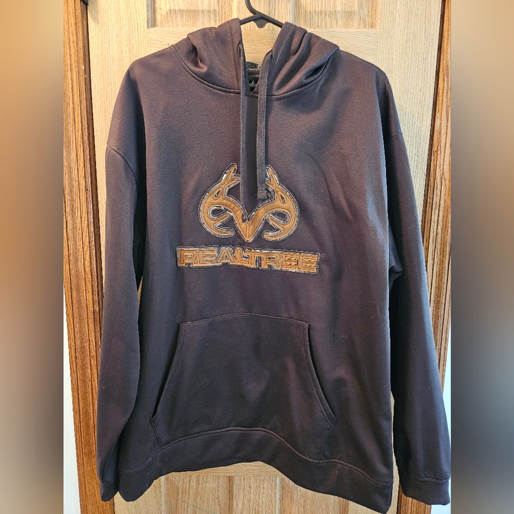 Men's Realtree sweatshirt